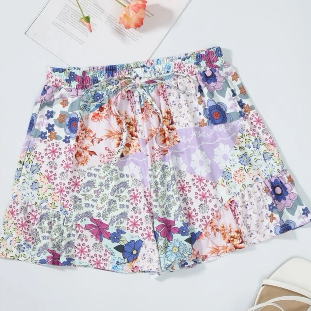 Boture (SHEIN) floral shorts